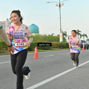 Runner Photo 6071837
