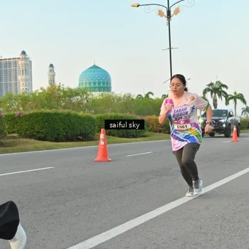Runner Photo 6071839