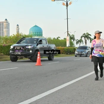 Runner Photo 6071854