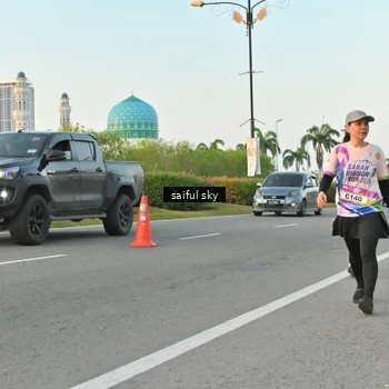 Runner Photo 6071857