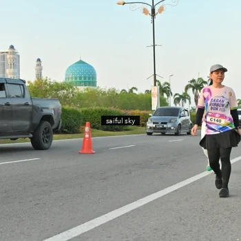 Runner Photo 6071858