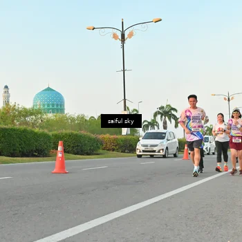 Runner Photo 6071885