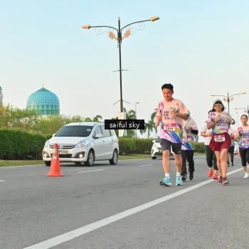 Runner Photo 6071890