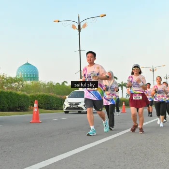 Runner Photo 6071895