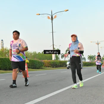 Runner Photo 6071971