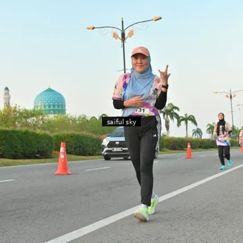 Runner Photo 6071989