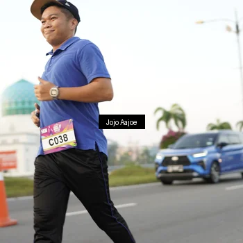 Runner Photo 6072006