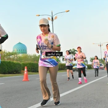 Runner Photo 6072038