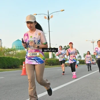 Runner Photo 6072039