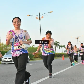 Runner Photo 6072113