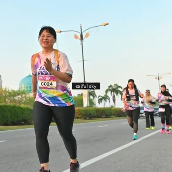 Runner Photo 6072123
