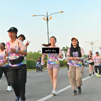Runner Photo 6072381