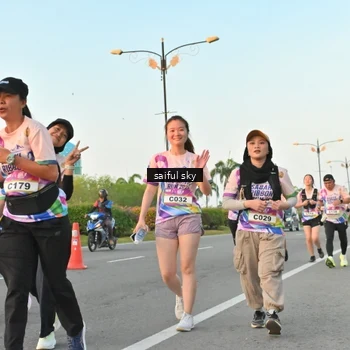 Runner Photo 6072399