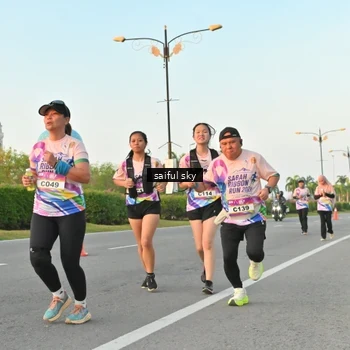 Runner Photo 6072401
