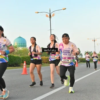 Runner Photo 6072406