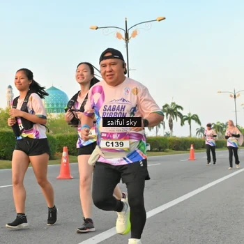 Runner Photo 6072415