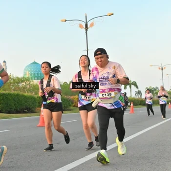 Runner Photo 6072418