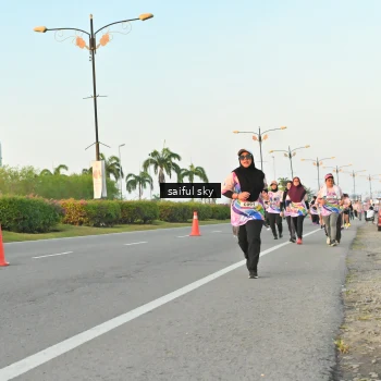 Runner Photo 6072474