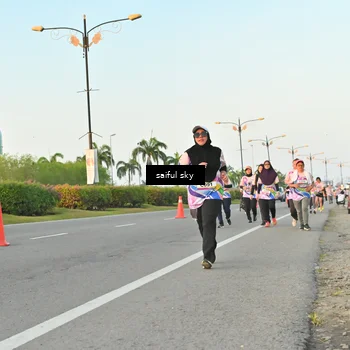 Runner Photo 6072486