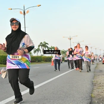 Runner Photo 6072499