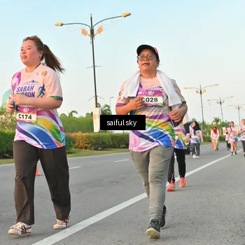 Runner Photo 6072540