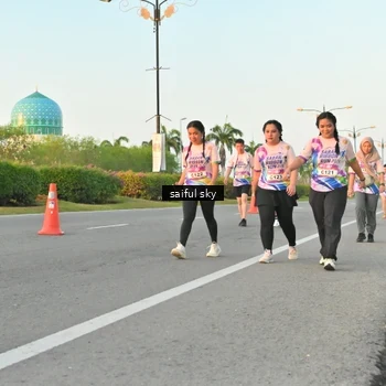 Runner Photo 6072660