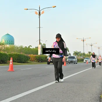 Runner Photo 6072807