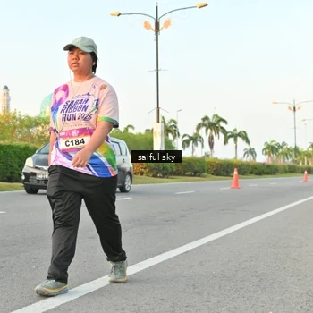 Runner Photo 6072842