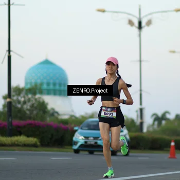 Runner Photo 6072875