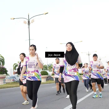 Runner Photo 6073131