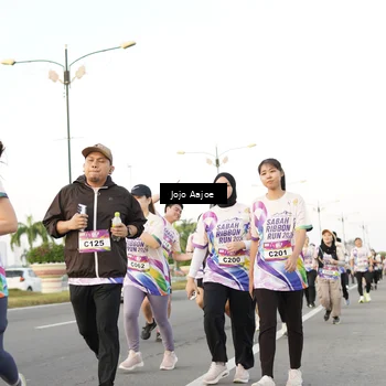 Runner Photo 6073174