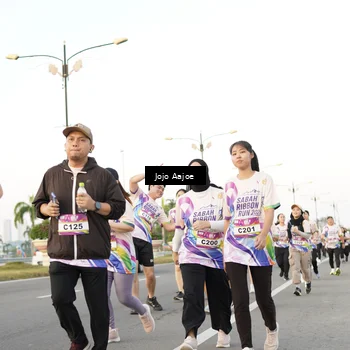 Runner Photo 6073181