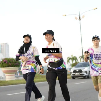 Runner Photo 6073405