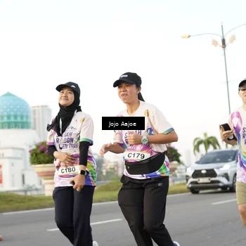 Runner Photo 6073410