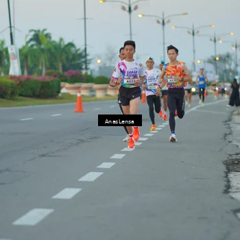Runner Photo 6073438