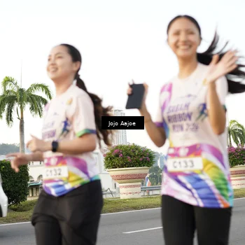Runner Photo 6073453