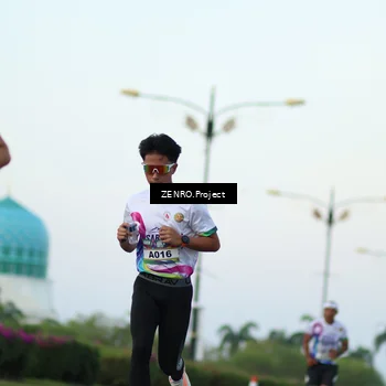 Runner Photo 6073753