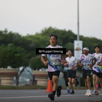 Runner Photo 6073786