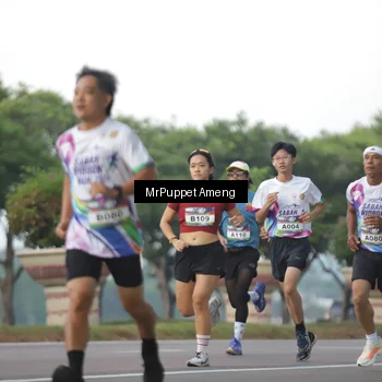 Runner Photo 6073795