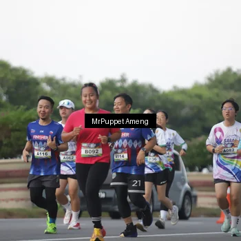 Runner Photo 6073835