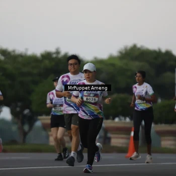 Runner Photo 6073842