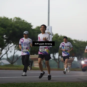 Runner Photo 6073863