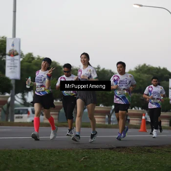 Runner Photo 6073882