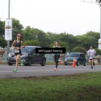 Runner Photo 6073885