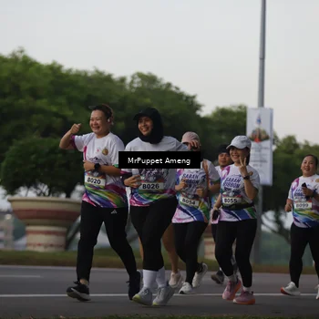 Runner Photo 6073917