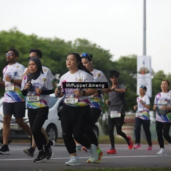 Runner Photo 6073937