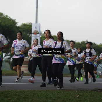 Runner Photo 6073946