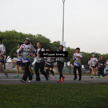 Runner Photo 6073953