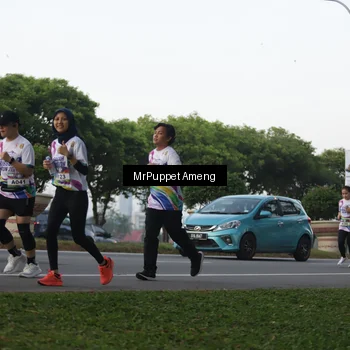Runner Photo 6073956