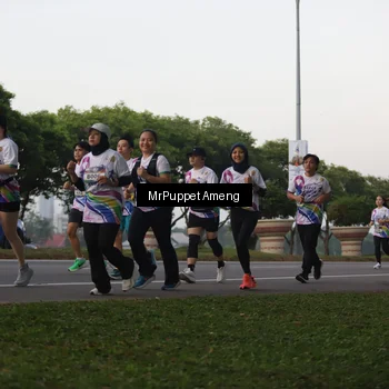 Runner Photo 6073958